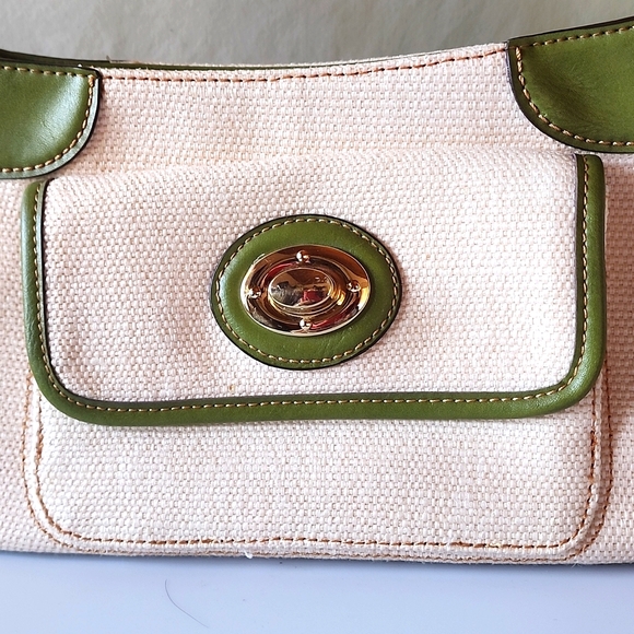 NWT. Beautiful Etienne Aigner. Juliet Collection Hobo Bag. ☆ - Picture 2 of 16